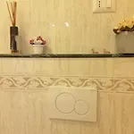 Diamond Apartment
