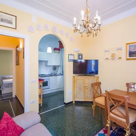Diamond Apartment *